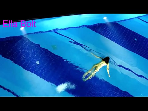 ❤️ Non posso smettere di guardare, giovane bionda catturata nuotare nuda nella piscina del resort ELLA BOLT Video di sesso al it.battlepass-bonuse.ru